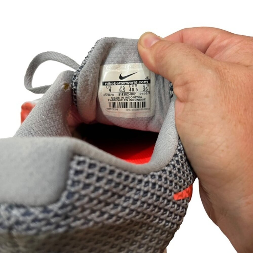 Closet Closing Sale! Nike Revolution 3 women's 9 gray orange sneakers running sh - Picture 4 of 8